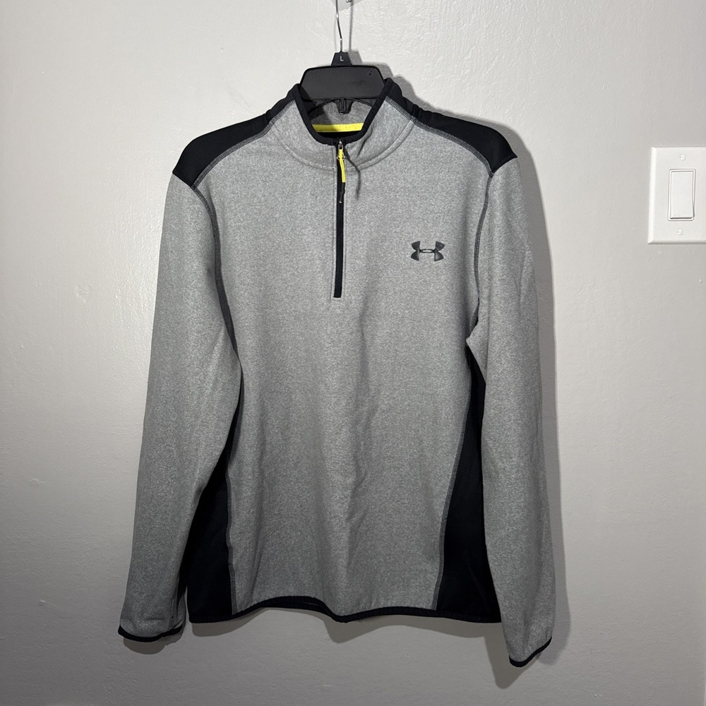 Under Armour  Men Size M  Grey Black ColdGear Loose Fit Quarter Zip Pullover